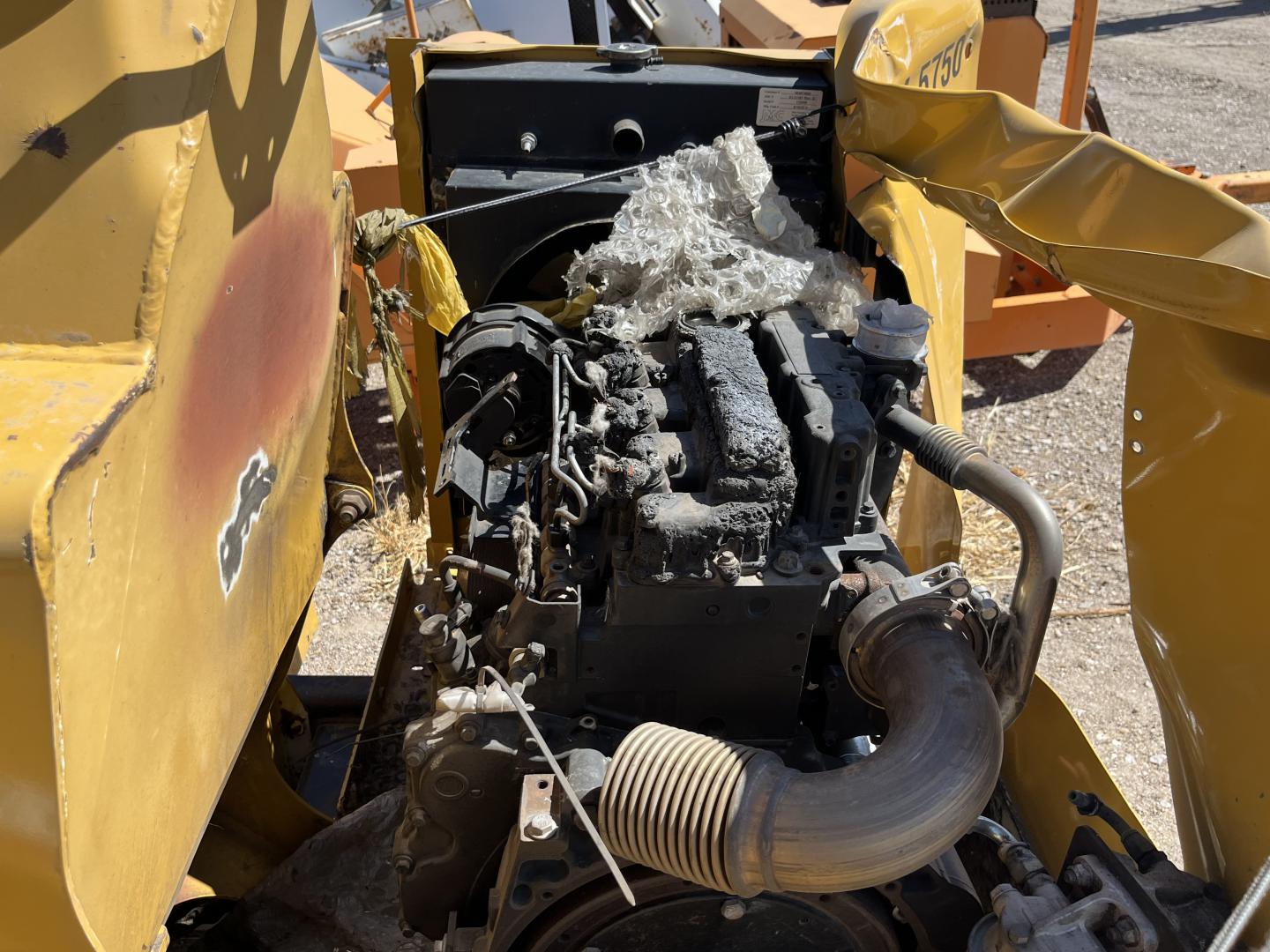 ./imagenes/INVOICE/2019/18165/TRITURADORA DE RAMAS BC1000 XL VERMEER (13).JPG